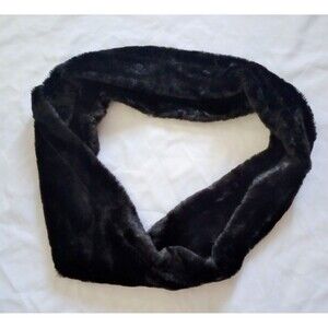 West Loop Womens Faux Fur Black Infinity Scarf Soft Warm Comfort ONE SIZE NWOT